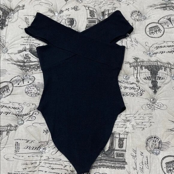 Bar III Black Off-Shoulder Bodysuit - Picture 11 of 13